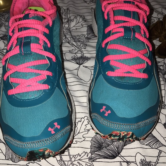 RARE Under Armour® Storm Shock Micro G Neo Mantis Heat Gear Running Shoes - Picture 4 of 15